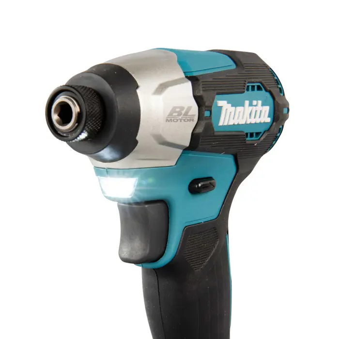 impact-driver-18v-140nm-dtd157z-makita-92181-wlononwcrbil9.webp