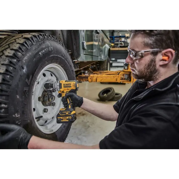 impact-wrench-dewalt-dcf891nt-xj-1118-wlononwcraioh.webp