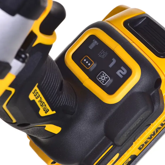 impact-wrench-dewalt-dcf921d2t-qw-52063-nakdewklu0029.webp