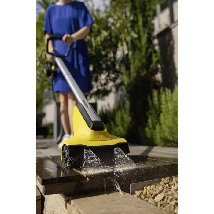 karcher-1644-0110-pressure-washer-compact-battery-180-lh-bla-68575-nakkarmci0006.webp