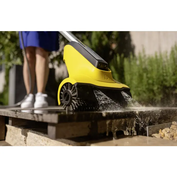 karcher-1644-0110-pressure-washer-compact-battery-180-lh-bla-96530-nakkarmci0006.webp