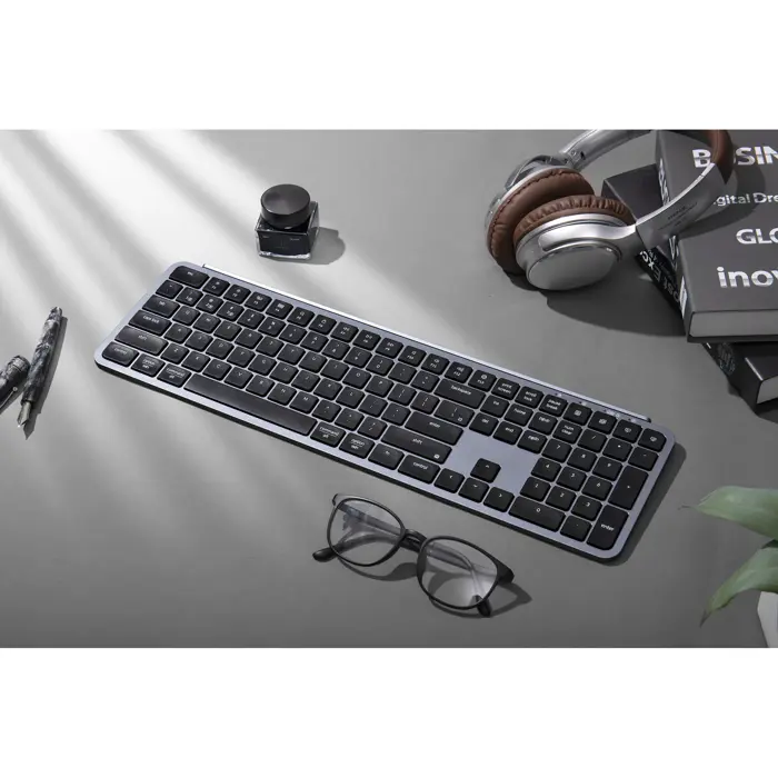 keychron-b6-pro-grayblack-de-layout-scissor-mechanism-71635-b6p-k1-de-w.webp