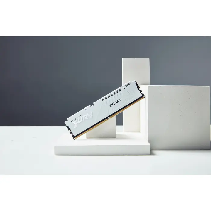 kingston-fury-32-gb-ddr5-5600-kit-memory-white-kf556c36bwek2-18305-kf556c36bwek2-32-w.webp