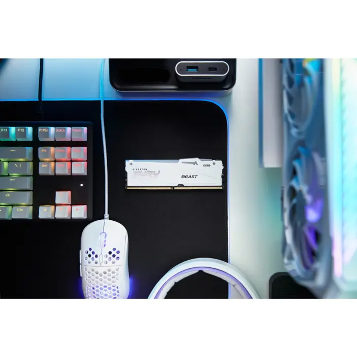 kingston-fury-32-gb-ddr5-6000-memory-white-kf560c36bwea-32-b-36072-kf560c36bwea-32-w.webp