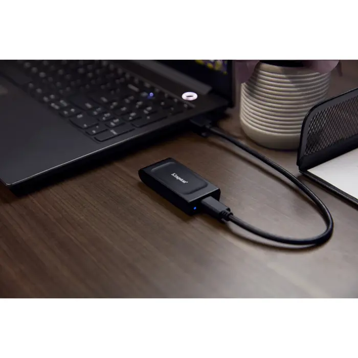 kingston-xs1000-portable-ssd-2-tb-external-ssd-black-usb-a-3-66935-sxs10002000g-w.webp