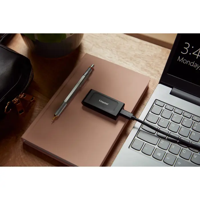kingston-xs1000-portable-ssd-2-tb-external-ssd-black-usb-a-3-67609-sxs10002000g-w.webp