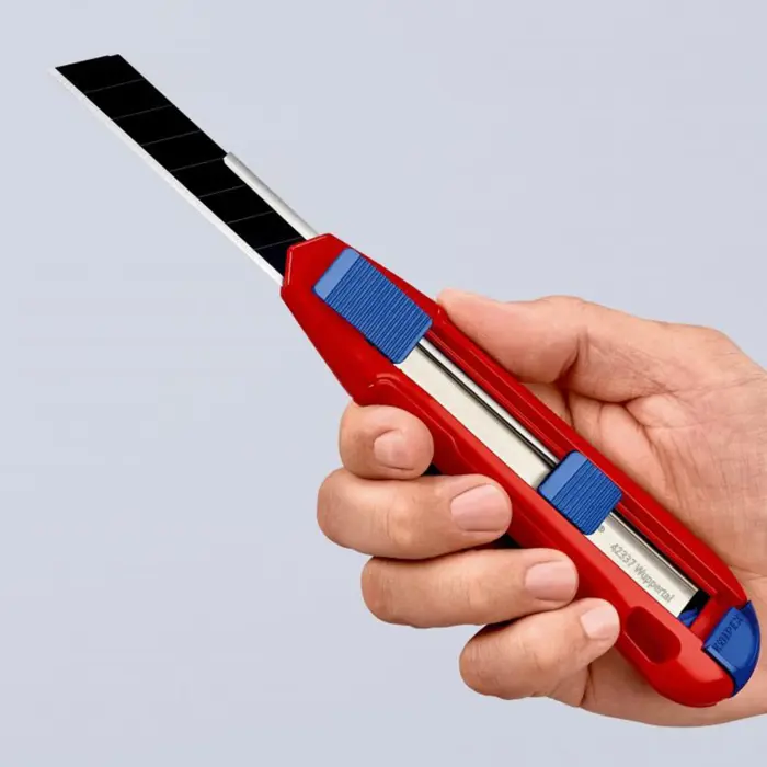 knipex-cutix-universal-knife-carpet-knife-redblue-incl-2-bla-63662-9010165bk-w.webp
