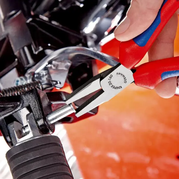 knipex-flat-nose-pliers-20-01-160-red-serrated-grips-19387-2001160-w.webp