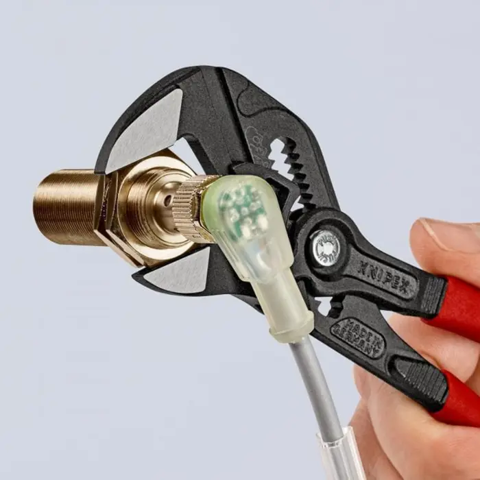 knipex-pliers-wrench-86-01-180-red-length-180m-15-fold-adjus-7707-8601180-w.webp