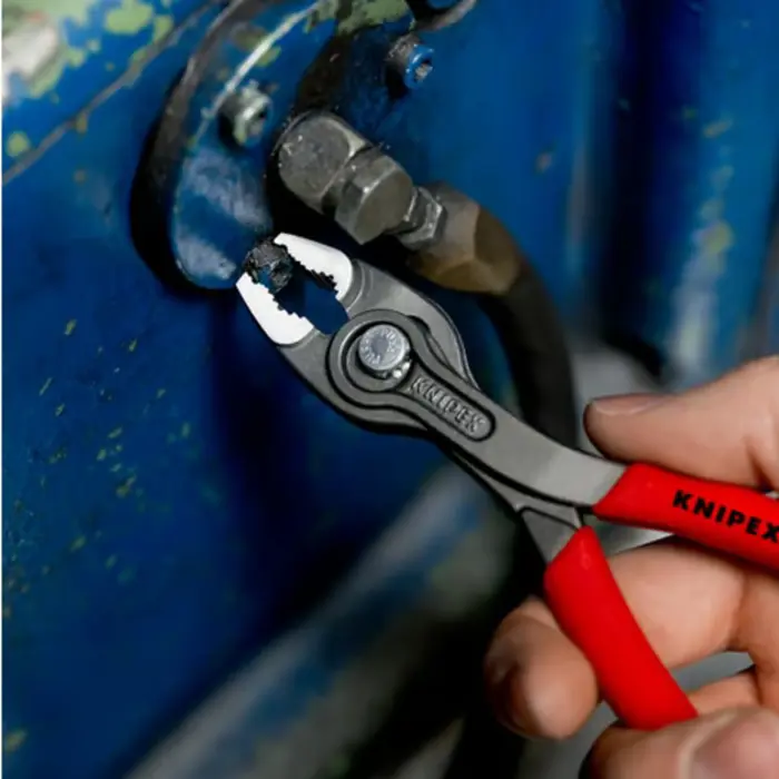 knipex-twingrip-front-gripping-pliers-red-length-150mm-95447-8201150-w.webp