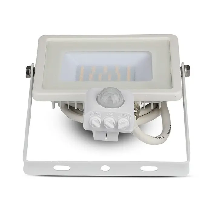 led-projector-v-tac-vt-30-s-w-30w-samsung-chip-motion-sensor-19846-wlononwcrdjke.webp