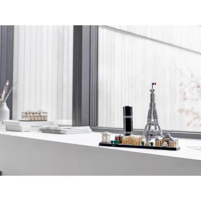 lego-architecture-21044-paris-47576-klolegleg0024.webp