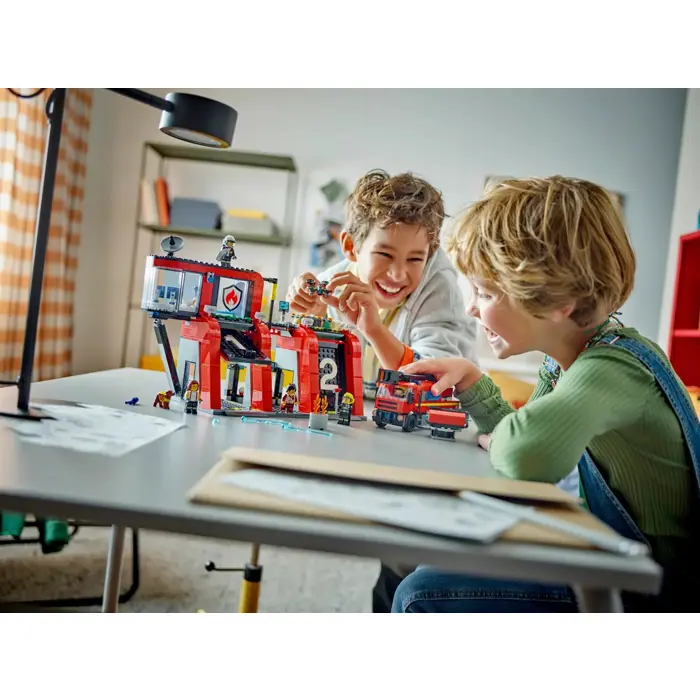 lego-city-60414-fire-station-with-fire-truck-57049-klolegleg1230.webp