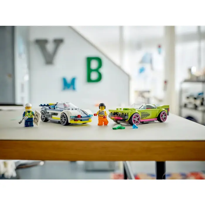 lego-city-60415-police-car-and-muscle-car-chase-80343-klolegleg1231.webp