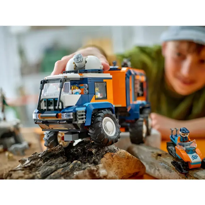lego-city-60471-artic-explorer-science-lab-truck-25012-klolegleg1829.webp