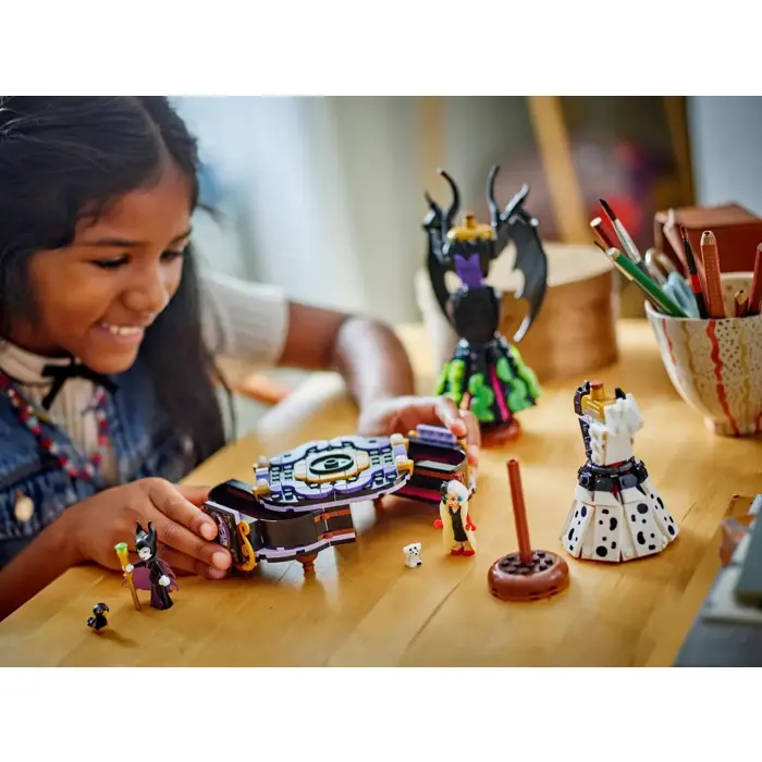 lego-disney-43262-maleficents-and-cruella-de-vils-dresse-14147-klolegleg1722.webp