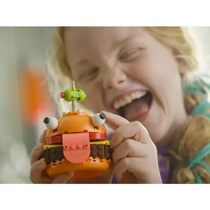 lego-fortnite-77070-durr-burgerownia-38562-klolegleg1700.webp
