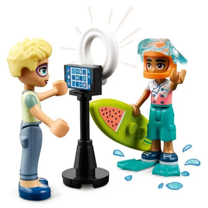 lego-friends-41754-leos-room-22546-klolegleg0582.webp