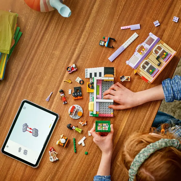 lego-friends-42653-music-store-apartment-87894-klolegleg1805.webp