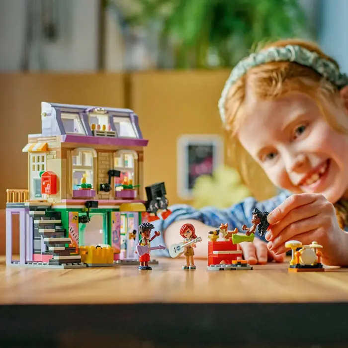 lego-friends-42653-music-store-apartment-92863-klolegleg1805.webp