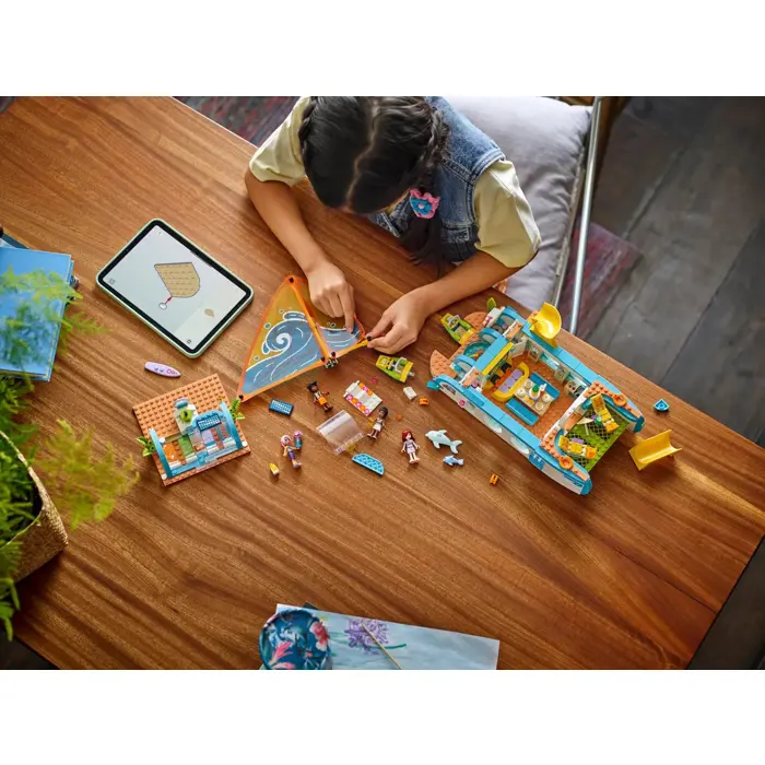 lego-friends-42664-travel-boat-adventure-81243-klolegleg1810.webp