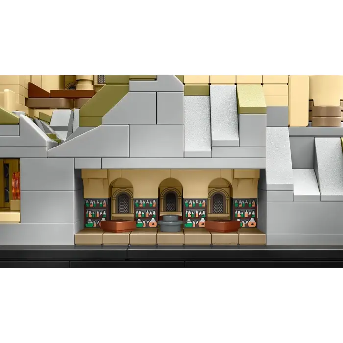 lego-harry-potter-76419-hogwarts-castle-and-grounds-44008-klolegleg1031.webp