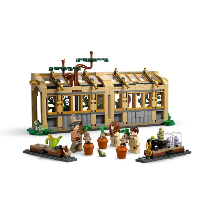 lego-harry-potter-76445-hogwarts-castle-herbology-class-41335-klolegleg1852.webp
