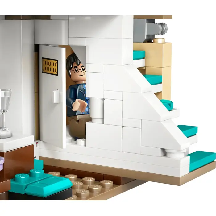 lego-harry-potter-76451-privet-drive-aunt-marges-visit-8015-klolegleg1856.webp