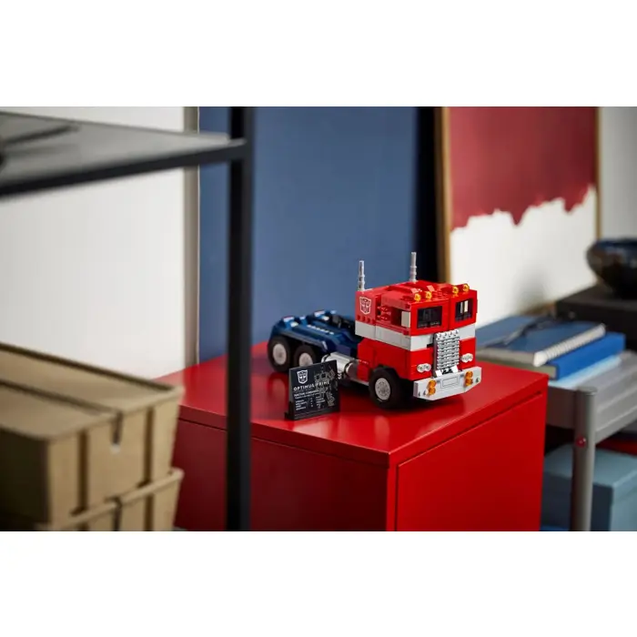 lego-icons-10302-optimus-prime-11800-klolegleg0523.webp