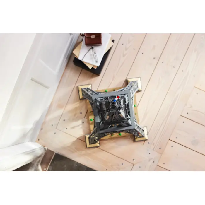 lego-icons-10307-eiffel-tower-76835-klolegleg0741.webp