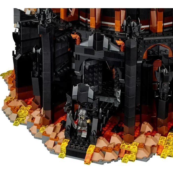 lego-icons-10333-the-lord-of-the-rings-barad-dur-57463-klolegleg1771.webp