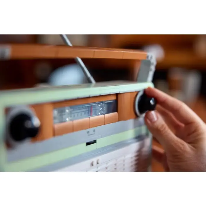 lego-icons-10334-retro-radio-27617-klolegleg1772.webp