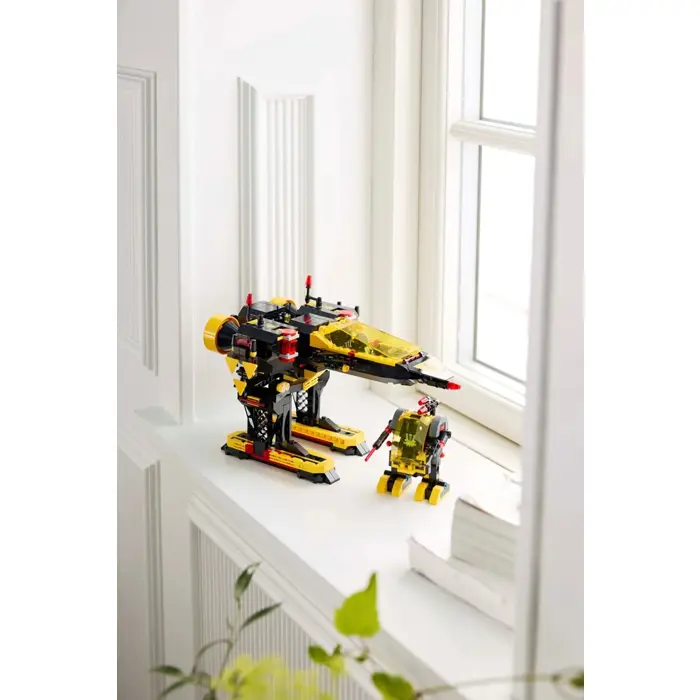 lego-icons-10355-blacktron-renegade-97682-klolegleg1925.webp