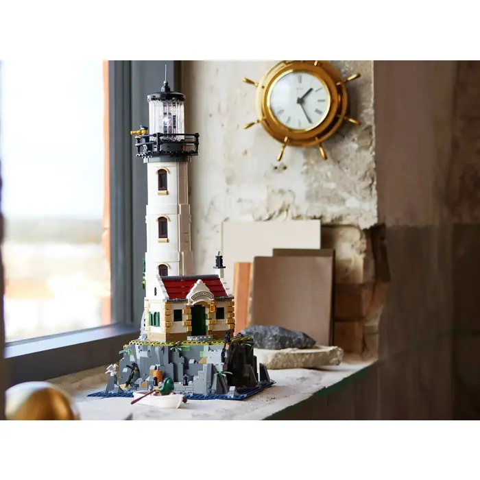 lego-ideas-21335-motorized-lighthouse-41047-klolegleg0983.webp