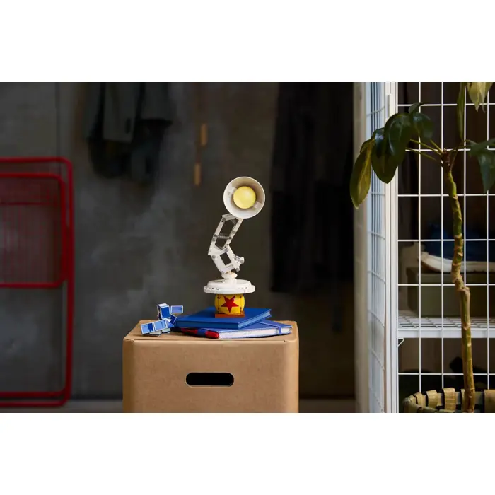 lego-ideas-21357-disney-pixar-luxo-jr-74580-klolegleg1798.webp