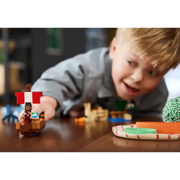 lego-minecraft-21259-rejs-statkiem-pirackim-61459-klolegleg1474.webp