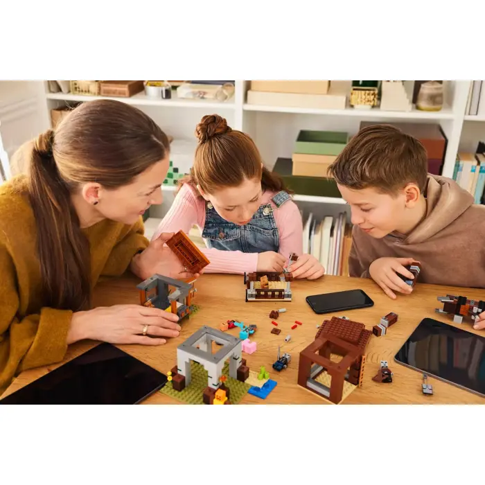 lego-minecraft-21278-the-pillager-outpost-and-ravager-75426-klolegleg1795.webp