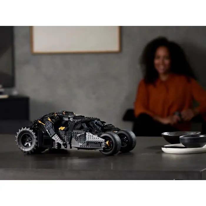 lego-super-heroes-76240-batmobile-tumbler-39687-klolegleg0276.webp