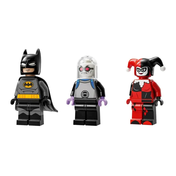 lego-super-heroes-76274-batman-z-batmobilem-kontra-harley-qu-37102-klolegleg1466.webp