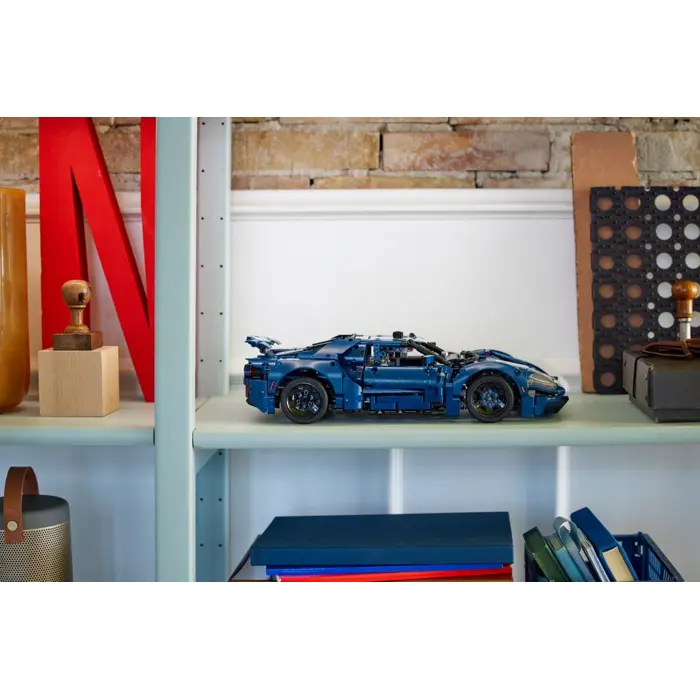 lego-technic-42154-ford-gt-2022-26725-klolegleg0696.webp