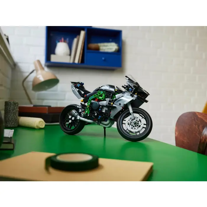 lego-technic-42170-kawasaki-ninja-h2r-96696-klolegleg1302.webp