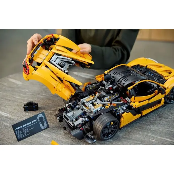 lego-technic-42172-mclaren-p1-93846-klolegleg1510.webp