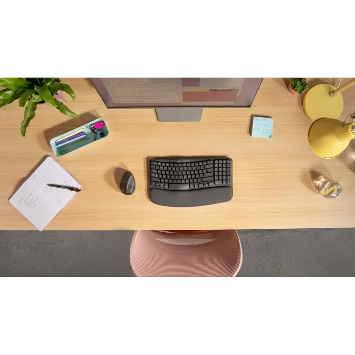 logitech-lift-vertical-ergonomic-mouse-3584-wlononwcrcmr8.webp