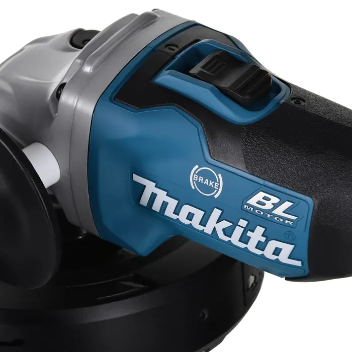 makita-18v-dlx2431tj-combo-makpac-cordless-tool-set-89549-wlononwcrdmwy.webp