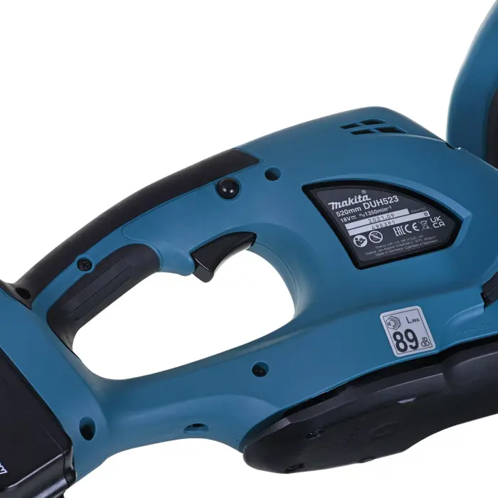 makita-duh523rf-power-hedge-trimmer-double-blade-33-kg-68069-wlononwcraijr.webp