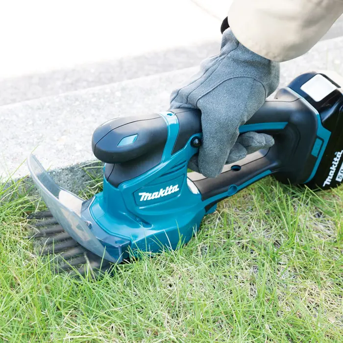makita-dum111syx-brush-cutterstring-trimmer-27-w-battery-bla-24078-nakmakntr0007.webp