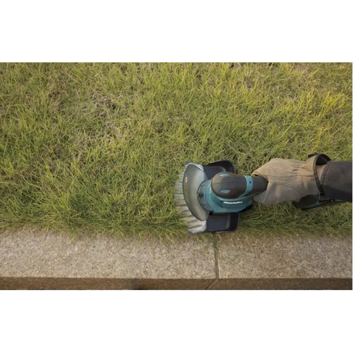 makita-dum604zx-cordless-grass-shear-16-cm-18-v-lithium-ion--22748-nakmakntr0003.webp