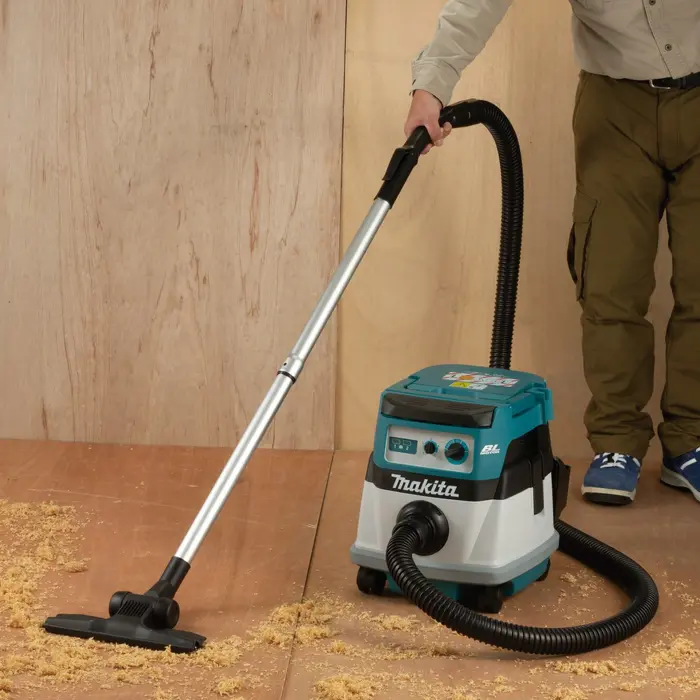 makita-dvc865lzx3-dust-extractor-black-blue-white-8-l-78973-wlononwcrgrhd.webp