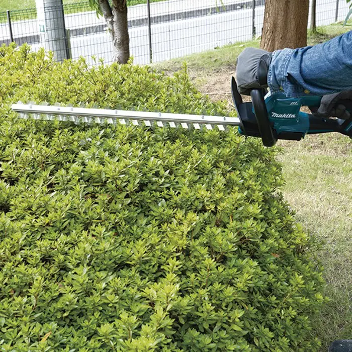 makita-live-shears-18v-duh506rt-500mm-1x50ah-437-wlononwcreeet.webp