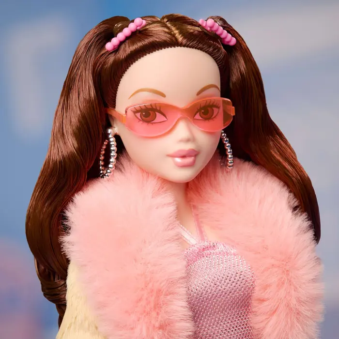 mattel-barbie-signature-my-scene-chelsea-collector-doll-in-m-25828-hyc19-w.webp